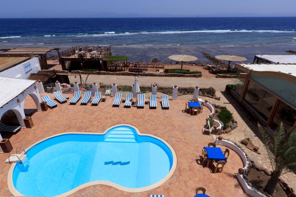 Blue Beach Club Apartment Дахаб Экстерьер фото